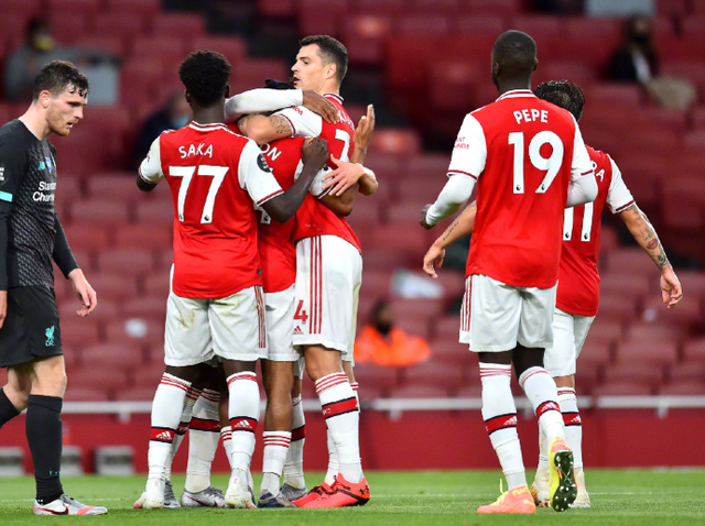 罗马诺：切尔西认为埃斯特旺是完美签约，愿笑着支付浮动条款