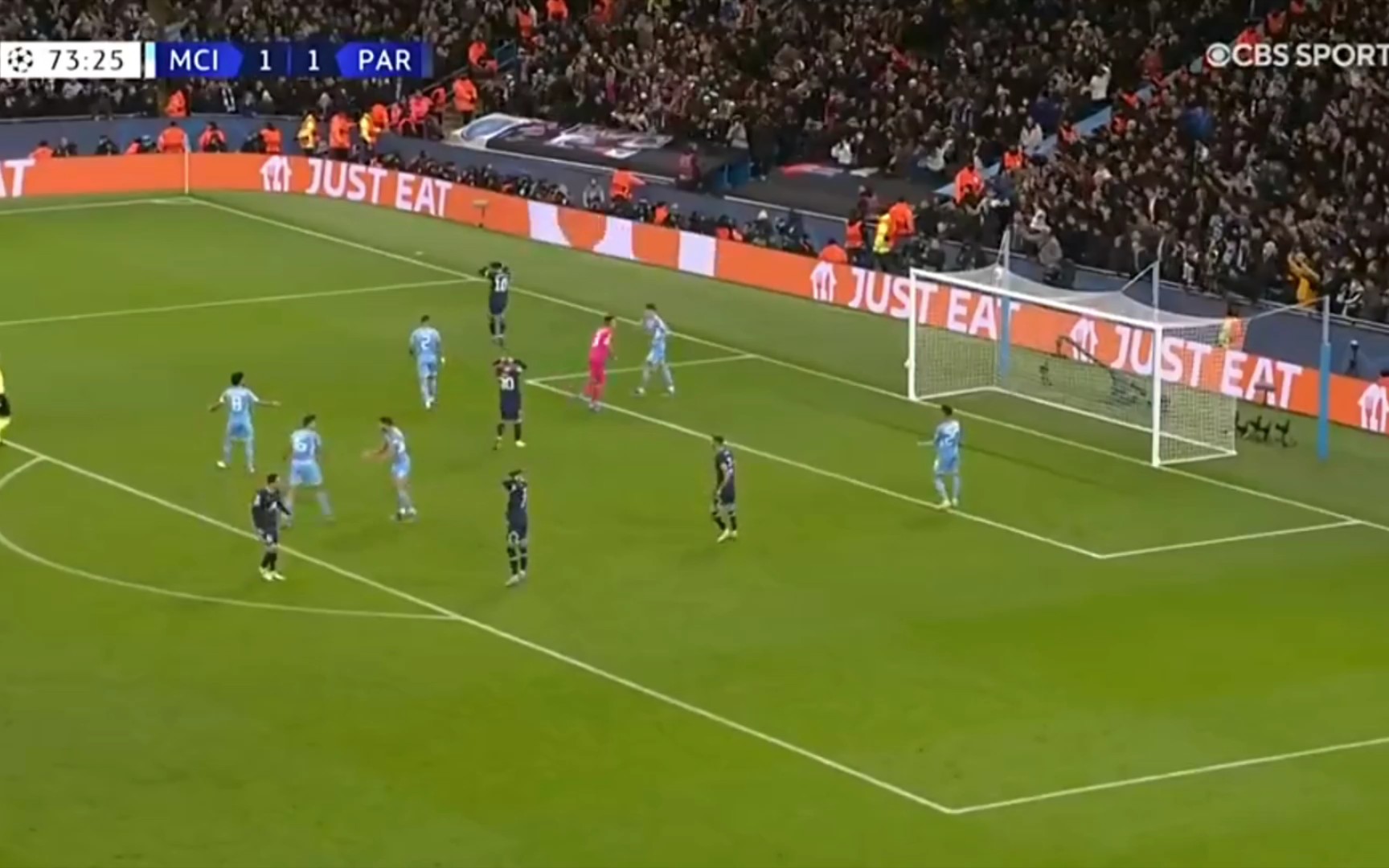 凯莱赫：萨拉赫真的很努力，他总是第一个来健身房的人