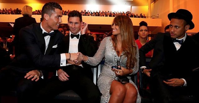 FC25粉卡4队上线：99登贝莱&邦马蒂&古利特领衔