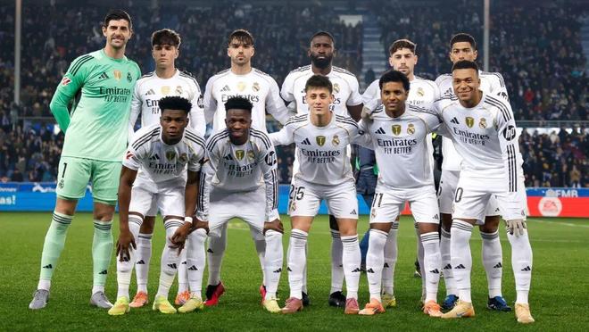 国足备战世界杯又晚了，邵佳一主打年轻牌，30岁老将淡出新国家队（国足世界杯备战再误时机，邵佳一力推年轻化，30岁老将淡出新国家队）