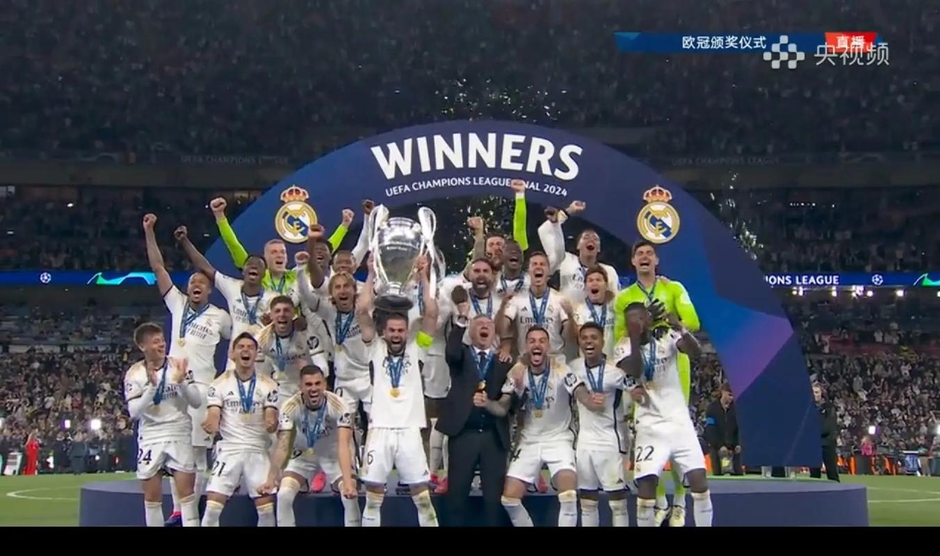 法国队祝贺姆巴佩追平C罗进球记录：一份绝妙的生日礼物！（追平C罗进球纪录！法国队祝贺姆巴佩：最好的生日礼物）