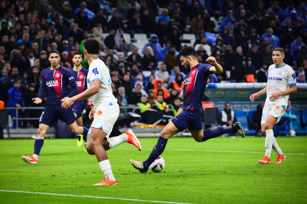 法国足坛最年轻职业球员：尤文马竞关注昂热15岁前锋迪亚洛