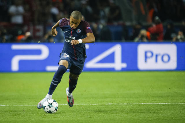 传闻：曼联、罗马和斯图加特也在关注18岁昂热前锋谢里夫